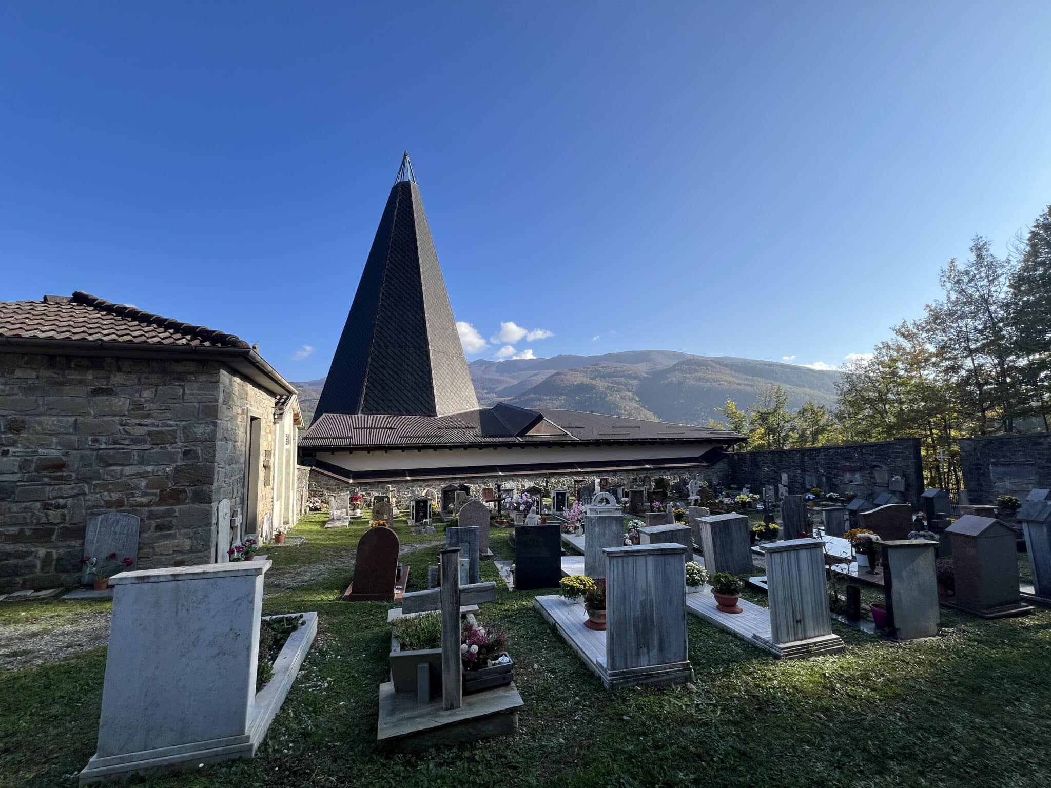 chiesa degli emigranti groppo