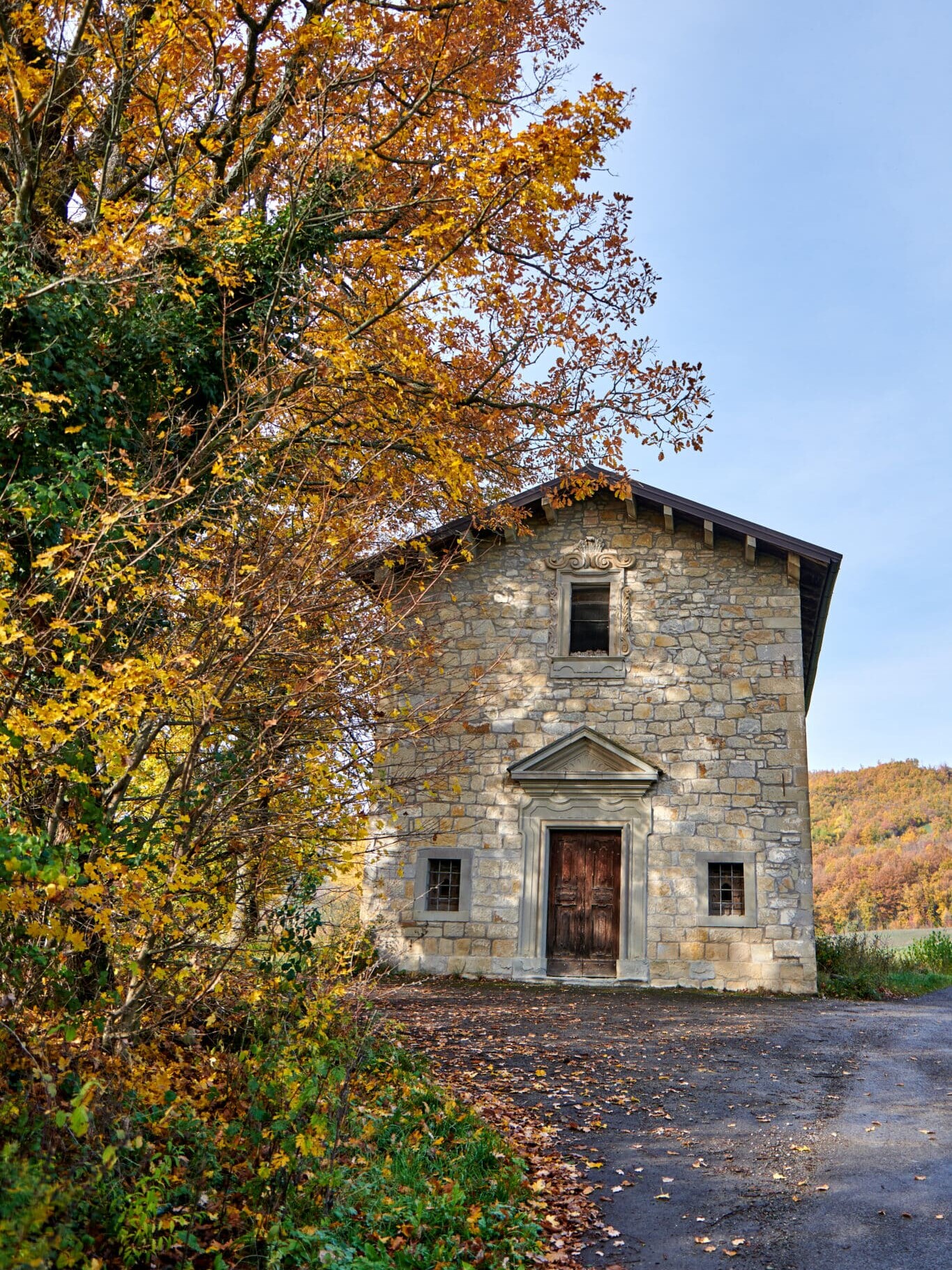 oratorio santissima trinità vaglio